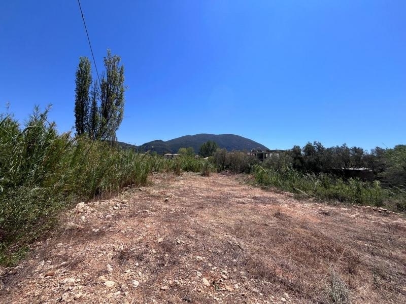 Residential building plot near Vasiliki Lefkada with views towards the surrounding hills