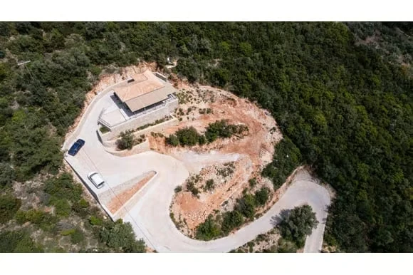 Detached house with sea view in Syvota, Lefkada